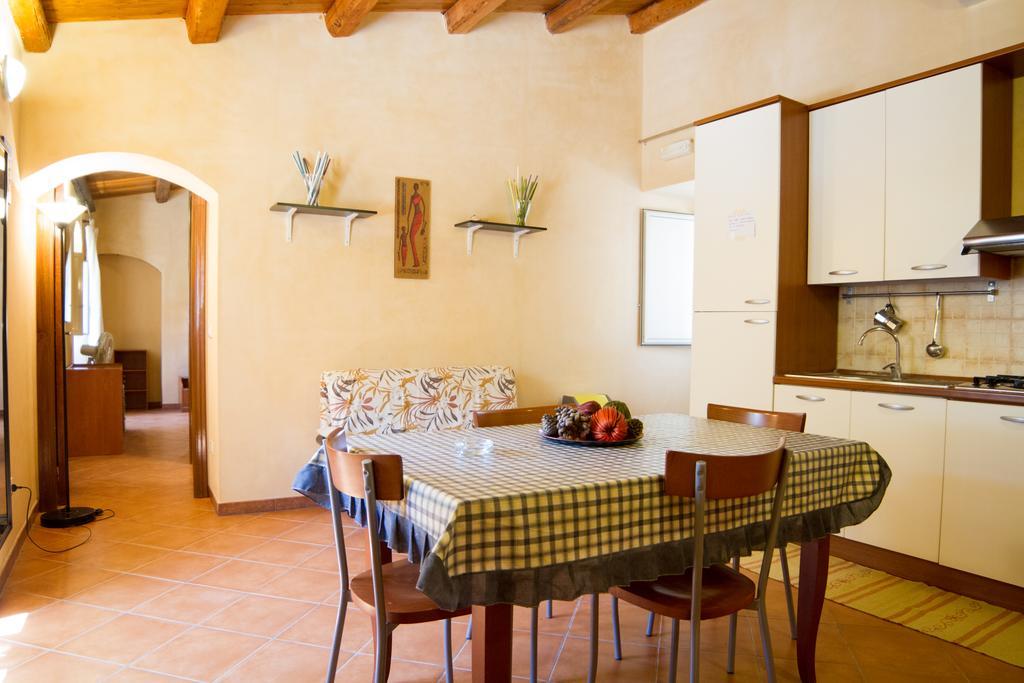 Agriturismoeloropizzuta Lido di Noto エクステリア 写真