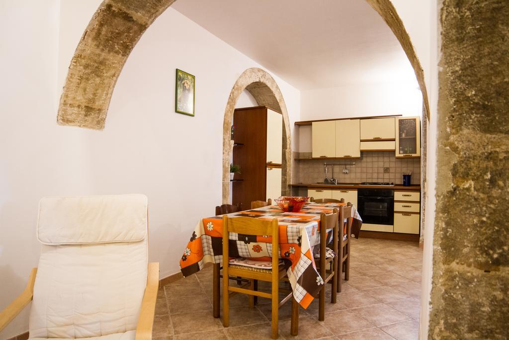 Agriturismoeloropizzuta Lido di Noto エクステリア 写真